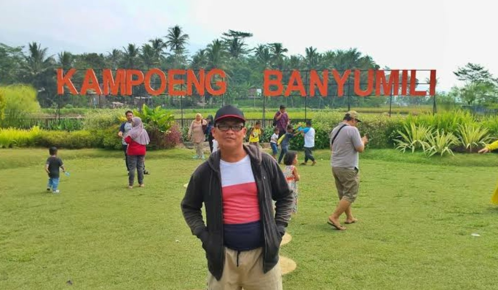 Anwar Kuntadi, pengelola kawasan Kampoeng Banyumili. (Ahmad/kabarterdepan.com) 