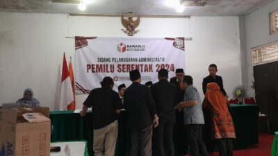 Sidang dugaan pelanggaran administrasi di Bawaslu Kota Malang. (Yan/kabarterdepan.com)