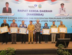 Wabup Asahan Terima Penghargaan Pelaksanaan DAK Terbaik I dari Pj Gubernur Sumatera Utara