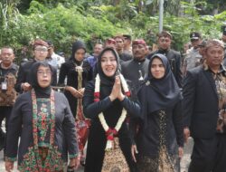 Warga Desa Selotapak Trawas Antusias Ruwah Desa, Bupati Mojokerto Apresiasi Kekompakannya