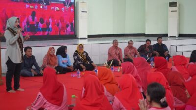 Hadiri Pelatihan Ice Breaking Dan Teknik Mendongeng, Ini Pesan Bupati Mojokerto untuk Guru