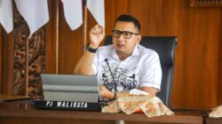 Pj Wali Kota Mojokerto Ajak Masyarakat Tingkatkan Literasi Lewat Komolib