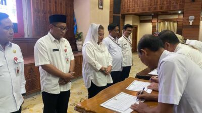 Wali Kota Semarang saat melantik PPPK, Jumat (19/4/2024). (Ahmad/kabarterdepan.com)