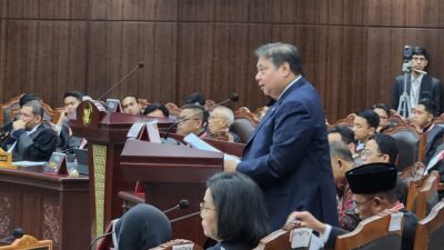 Airlangga Hartarto menjelaskan bansos El Nino yang menjadi perdebatan di Mahkamah Konstitusi, Jumat (5/4/2024). (Fajri/kabarterdepan.com)