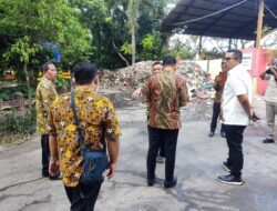 Aksi Pj Wali Kota Mojokerto Sikat Habis Tumpukan Sampah Pasca Libur Lebaran