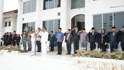 Bupati Asahan bersama Forkopimda Kabupaten Asahan saat upacara Hari Otonomi Daerah, Kamis (25/4/2024). (Adha/kabarterdepan.com)