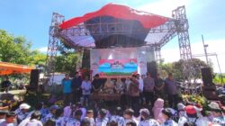 Tarik Minat Wisatawan, Disparta Pemkot Batu Sukses Gelar Festival Stroberi di Desa Pandanrejo