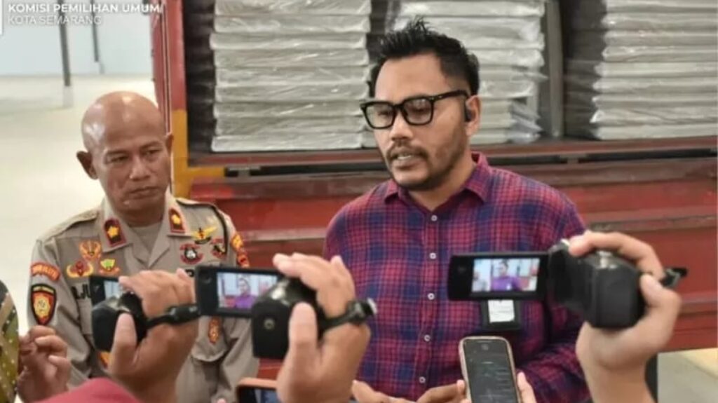 Henry Casandra Gultom, Ketua KPU Kota Semarang. (Ahmad/kabarterdepan.com) 