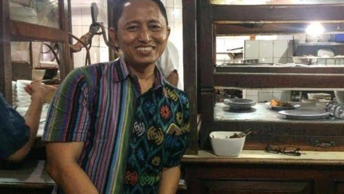 Joko Bennyanto, Pengelola Soto Bangkong Semarang. (Ahmad/kabarterdepan.com) 