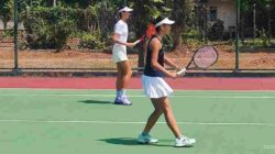 Jelang Turnamen Tenis Junior, Peserta dari 27 Negara Coba Lapangan Tenis GOR PKPSO Jember