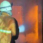 Proses pemadaman dilakukan tim pemadam kebakaran BPBD Kabupaten Mojokerto (Dok. Damkar)