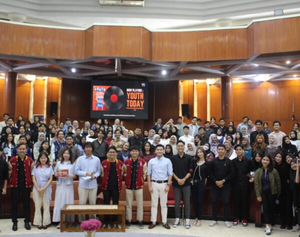 Seminar Inspiratif AIESEC UB, Kelanjutan Karir Fresh Graduate Pasca Wisuda