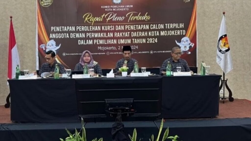 Rapat Pleno Terbuka KPU Kota Mojokerto penetapan caleg terpilih DPRD Kota Mojokerto. (Redaksi/kabarterdepan.com)