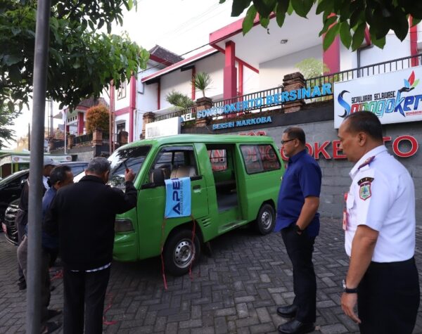 Angkutan Pelajar Gratis di Kota Batu Resmi Beroperasi