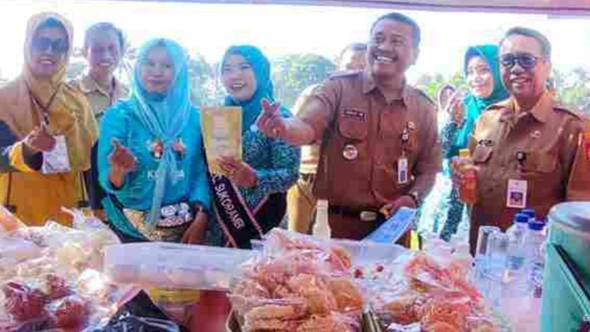 Produk UMKM Kecamatan Sukorambi Jember di launching di pujasera (Lana/kabarterdepan.com) 
