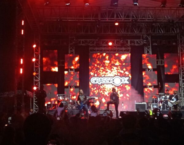 Disparta Kota Batu Gelar Konser Musik Rock Gunung di Jalibar