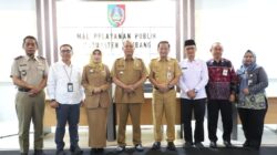 Pj Bupati Sugiat Resmikan Soft Launching Mal Pelayanan Publik Kabupaten Jombang