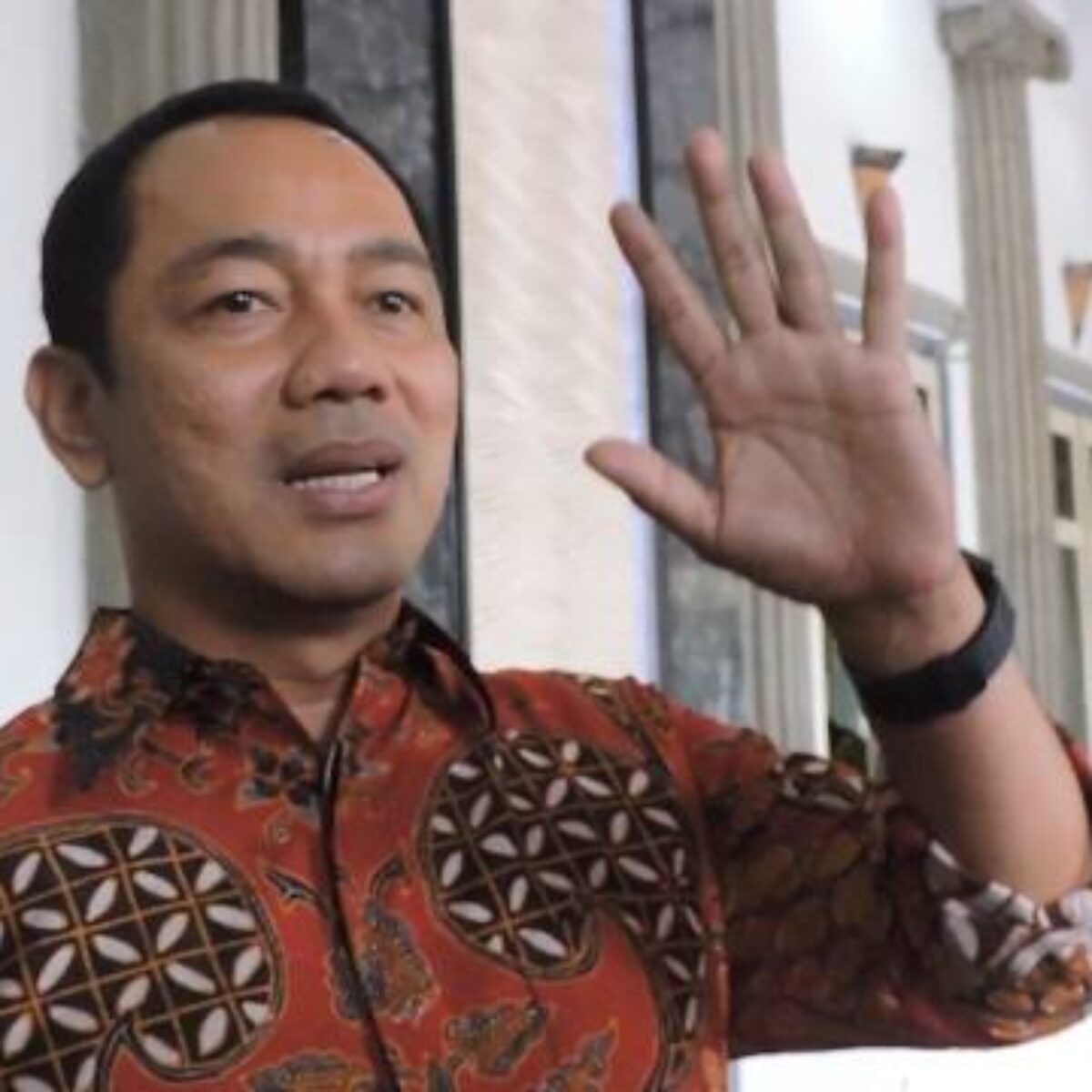 IMG 20240531 WA0097 1 Batas usia kepala daerah