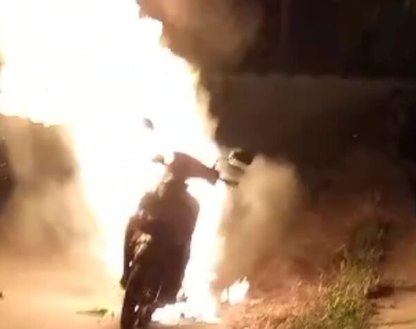 Hendak Dibawa Pulang, Motor Spin yang Baru Dibeli Terbakar di Pungging