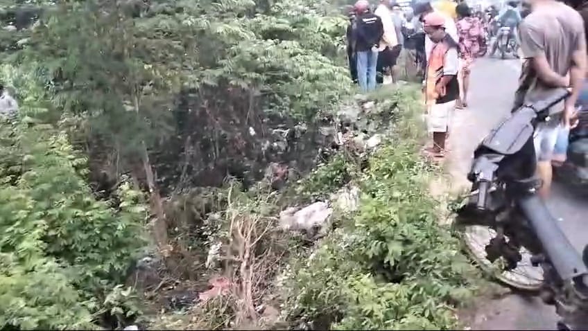 Lokasi kecelakaan di Turunan Mojosari - Trawas, Desa Banjartanggul, Kecamatan Pungging, Kabupaten Mojokerto, Minggu (23/6/2024) sore (Andy / Kabarterdepan.com)