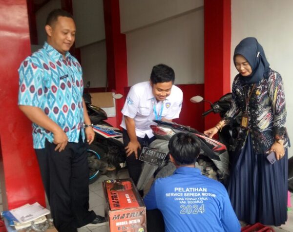 Politisi Muda Sidoarjo, Tekan Angka Pengangguran dengan Pelatihan Mekanik