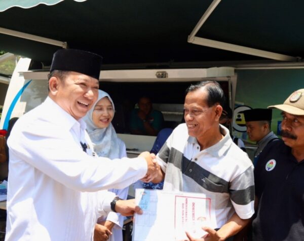 Safari Ramadan, Bupati Jember Ajak Warga Perbanyak Sedekah