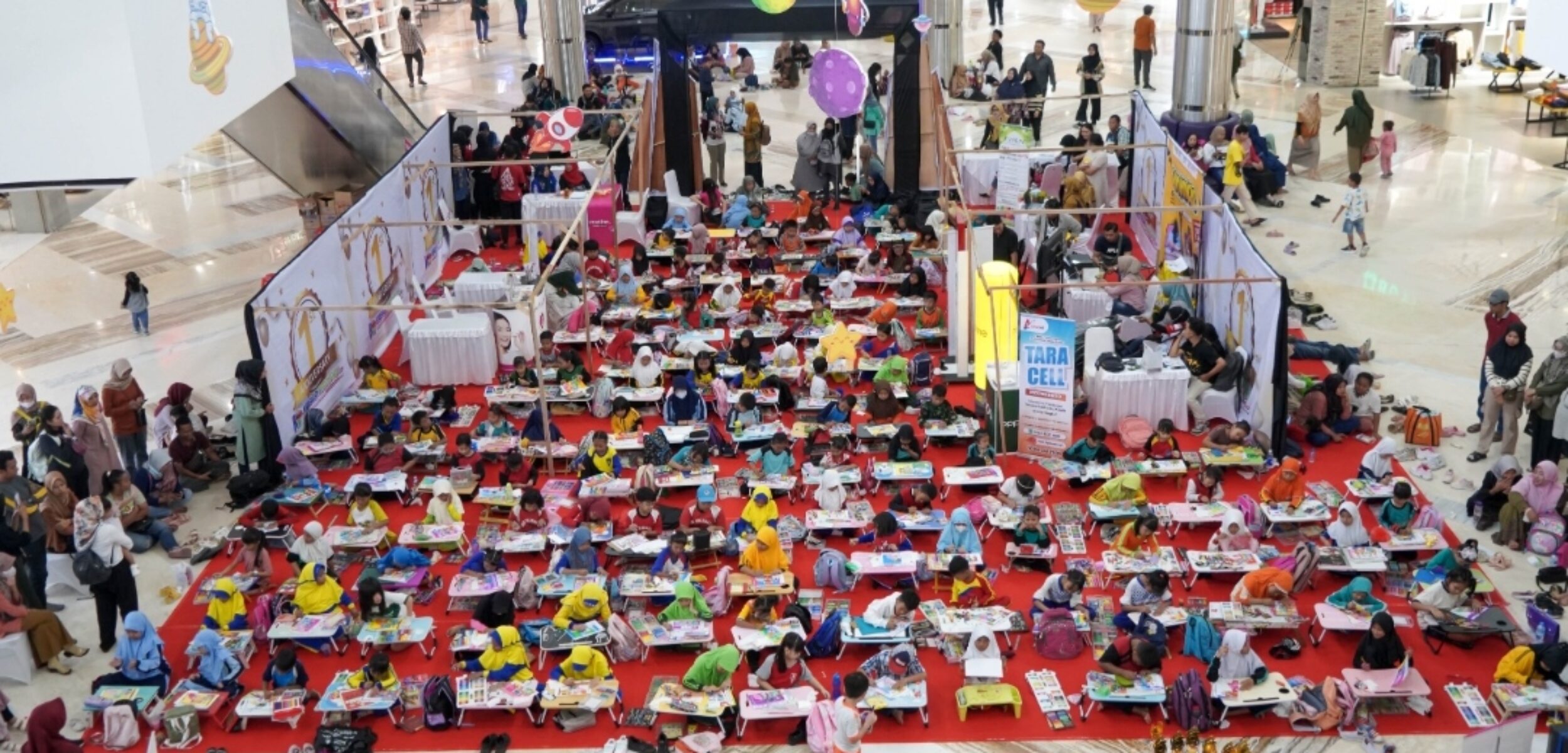 Antusias peserta lomba mewarnai HUT ke-1 Kabar Terdepan, Sabtu (15/6/2024). (redaksi/kabarterdepan.com) 