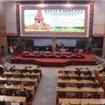 Bupati Mojokerto Hadiri Rapat Paripurna, Sampaikan Jawaban Pandangan Umum 3 Raperda