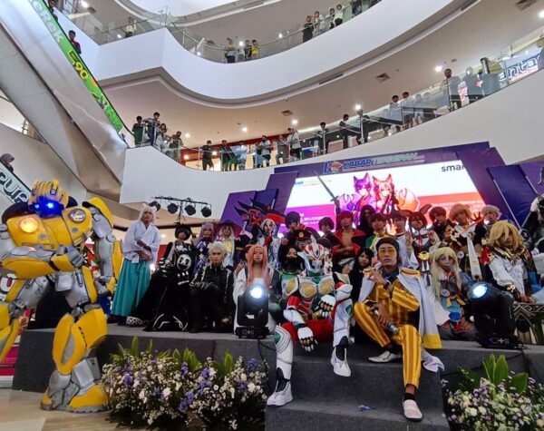 HUT Ke-1 Kabar Terdepan, Cosplayer Ramaikan Mojo Cosfest 2024 Pamerkan Aneka Kostum Character