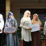 Hadiri Khitanan Massal, Bupati Mojokerto Serahkan Bantuan Permakanan kepada LKSA Tarbiyatul Aitam