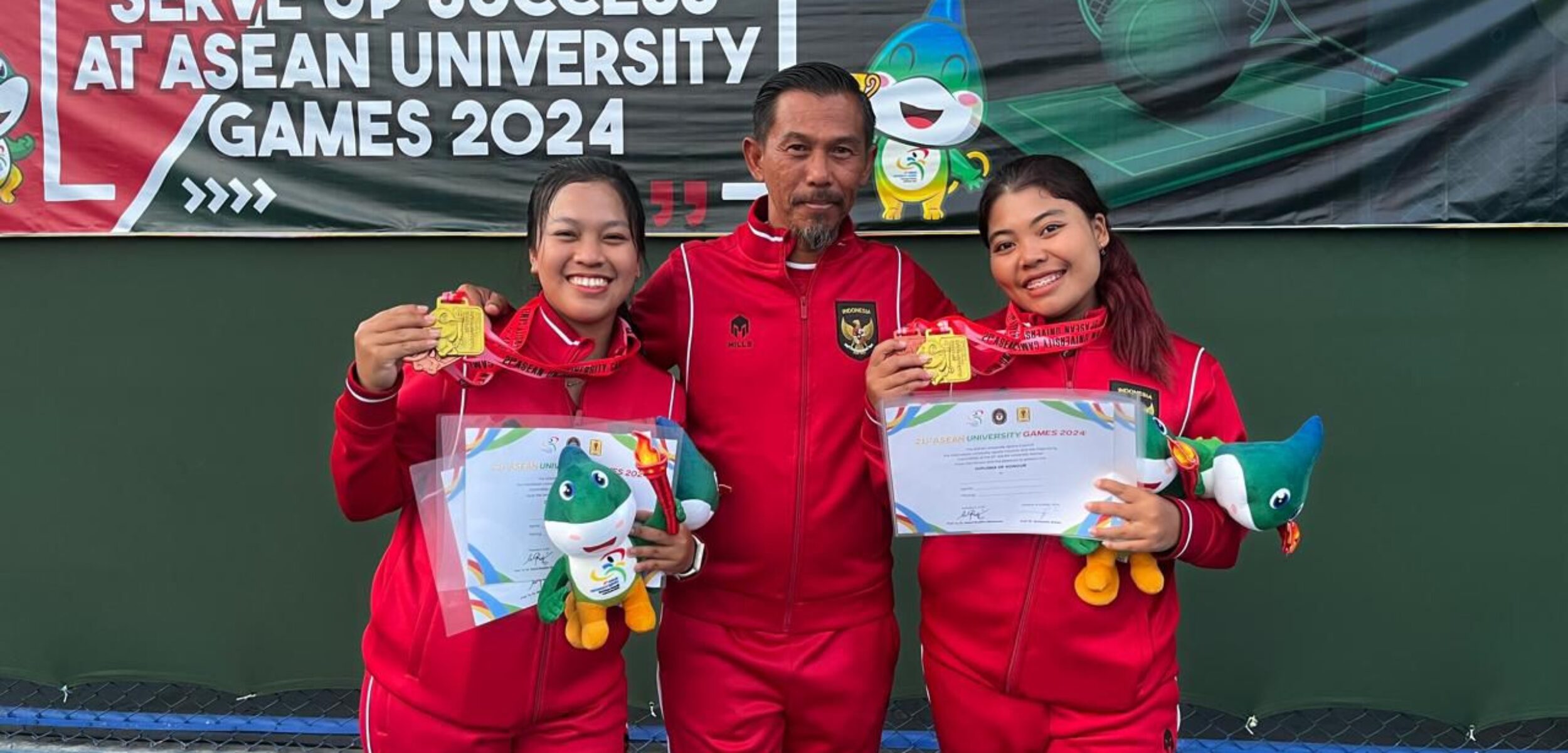 Petenis Jember raih perunggu. (Lana/kabarterdepan.com)