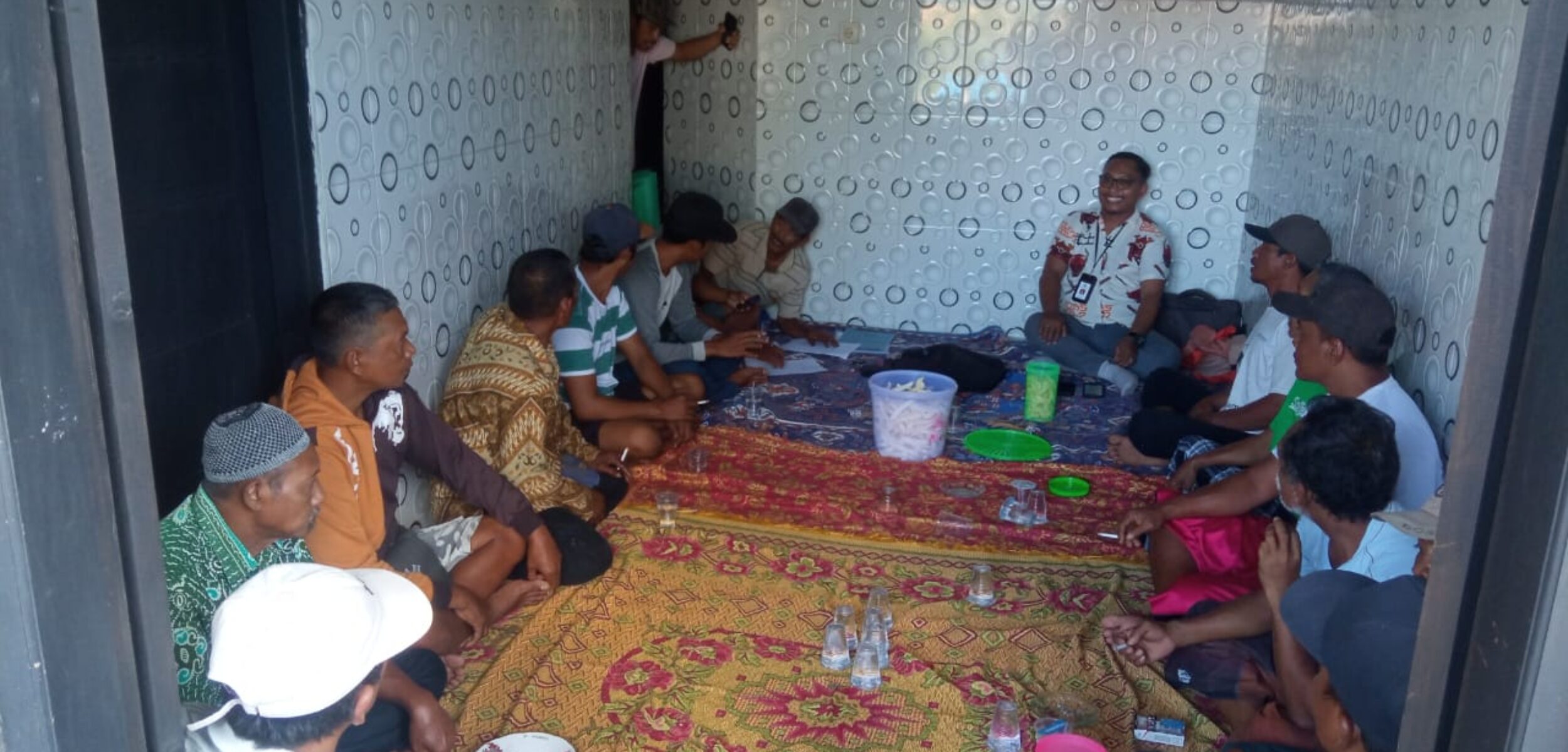 Pemkab Jember Beri Pendampingan NIB dan Pembentukan KUB Nelayan di Puger