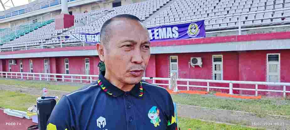 Manajer Kontingen Jatim Imantara Subagio. (Lana/kabarterdepan.com) 