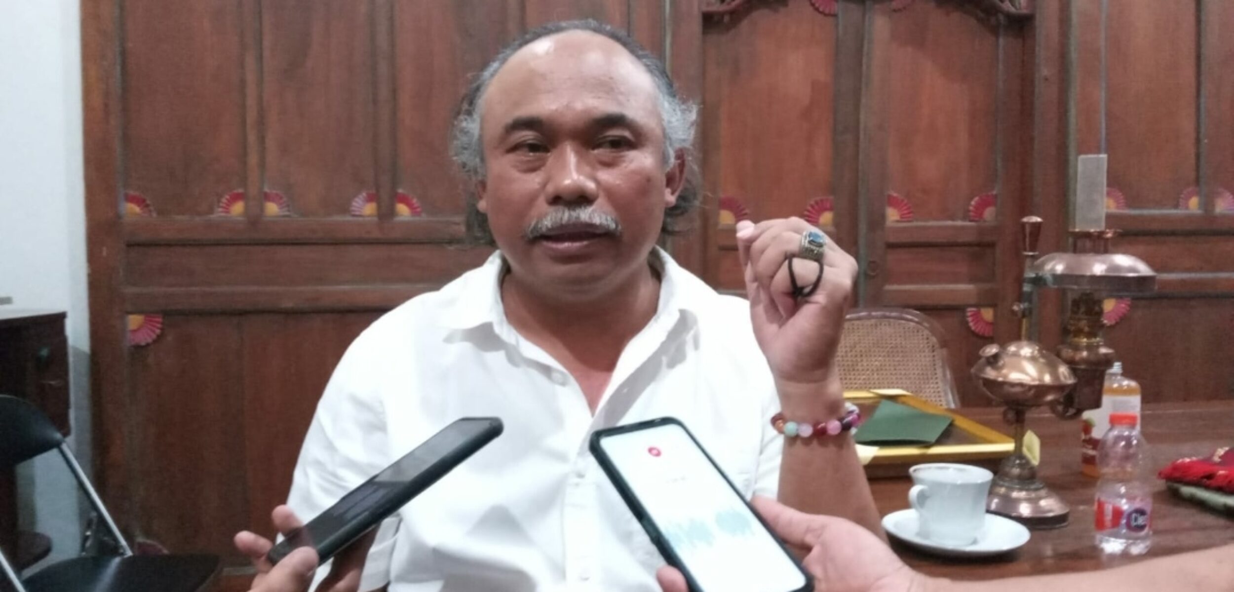 Pemdes Tulungrejo Bangun Batu Fantasy Garden, Berkonsep Taman Bunga