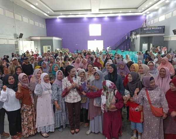 Gandeng Kemenkes RI, Kris Dayanti Sosialisasikan Manfaat Telemedicene di Desa Bumiaji Kota Batu