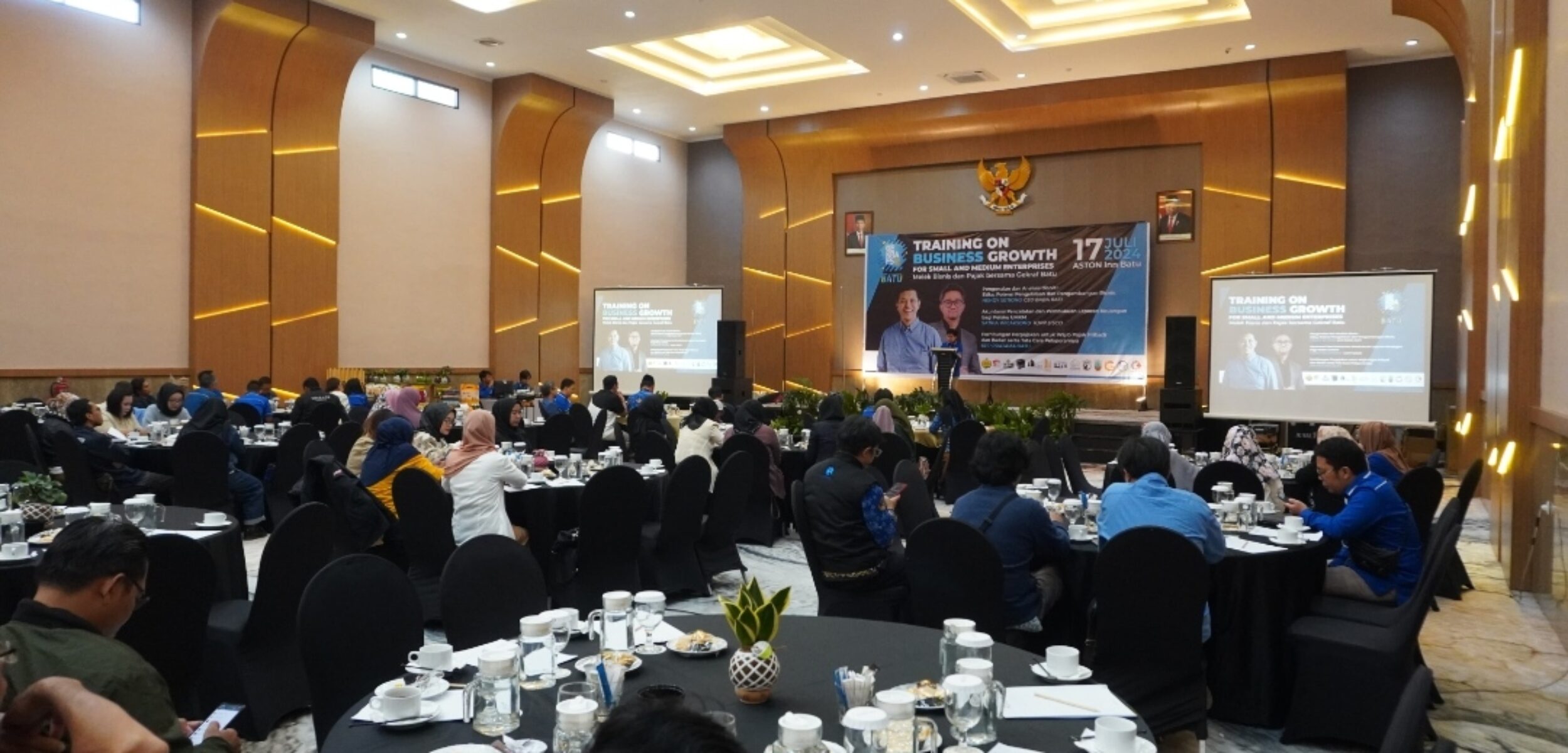 Suasana Pelatihan Pengembangan UMKM yang digelar Gekrafs Kota Batu, dengan mengusung tema Melek Bisnis dan Pajak di Aston Inn Hotel Kota Batu. (Yan)