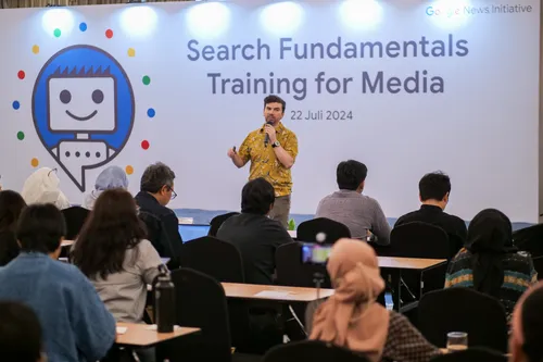 Gary menjelaskan pentingnya menciptakan konten berkualitas sesuai kepentingan audiens (Google Indonesia Blog) 