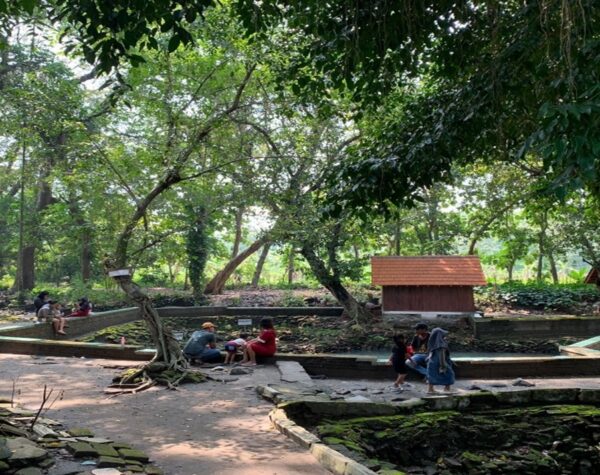 Tak Hanya Sumber Air yang Melimpah, Sendang Made Gunung Pucangan Menyimpan Legenda