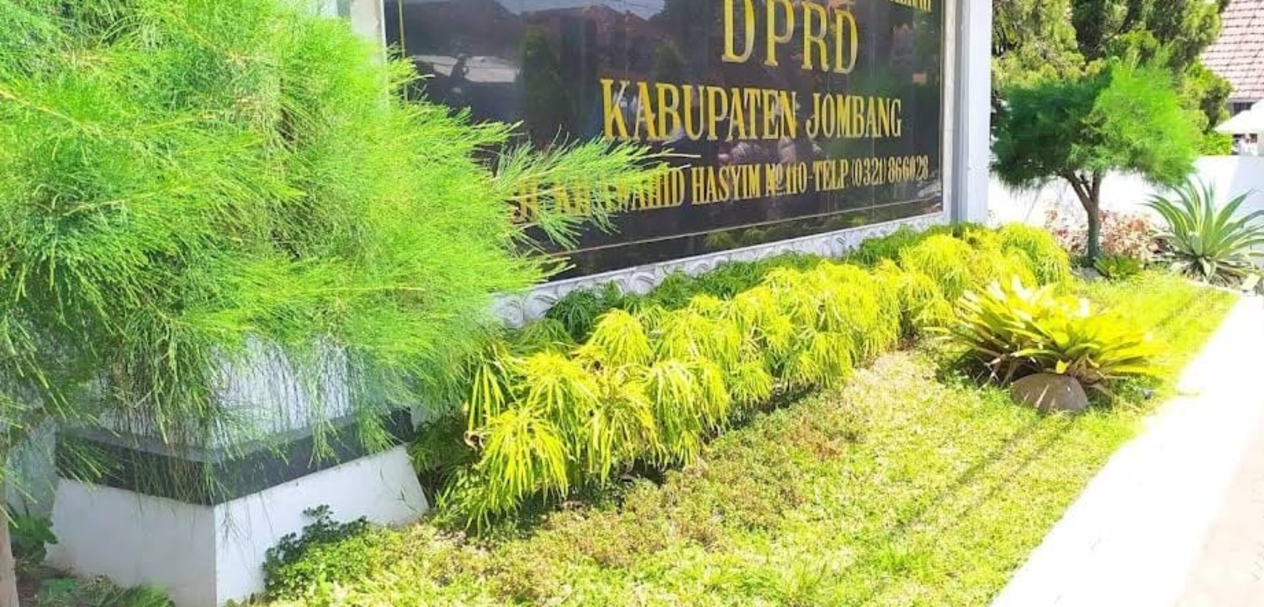 Siap Maju Pilbup Jombang 2024, Pj Bupati Sugiat Mundur dari Jabatannya