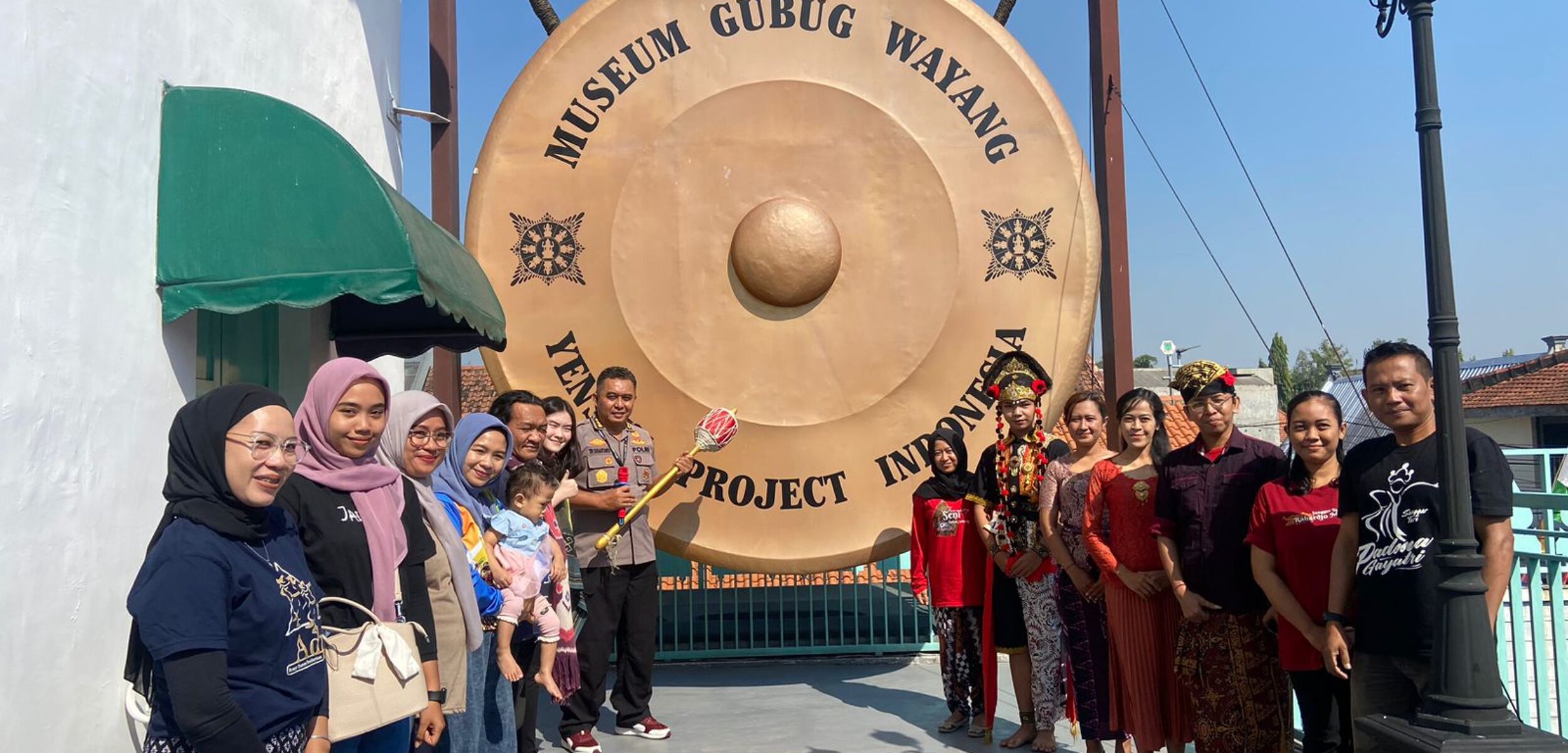 614767A4 70F2 48AB 8A17 B8D2E4C0AD36