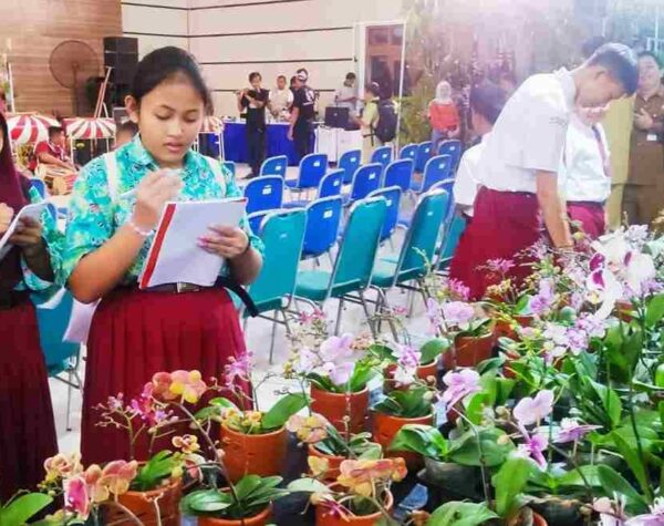 Festival Anggrek Jadi Ajang Edukasi Siswa di Jember