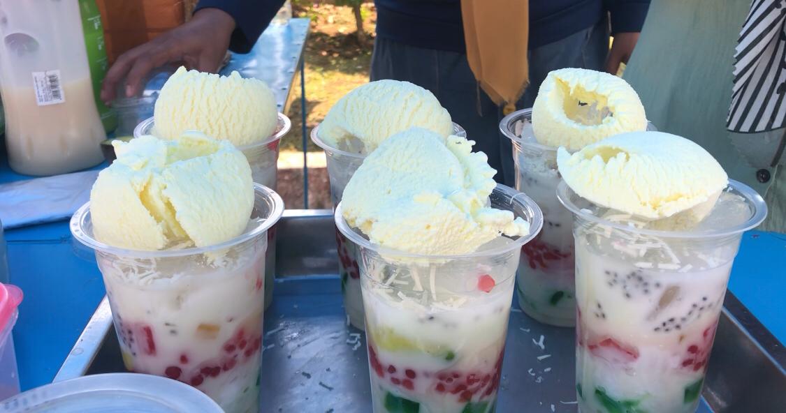 Es teler toping es krim, cocok dinikmati saat musim panas (Andy / Kabarterdepan.com)