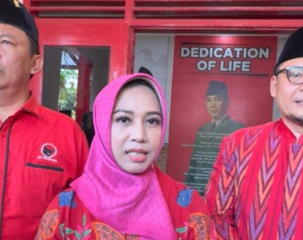 Jelang Ambil Rekom di PDIP Jatim,  Ning Ita Resmi Gandeng Rektor UNIM