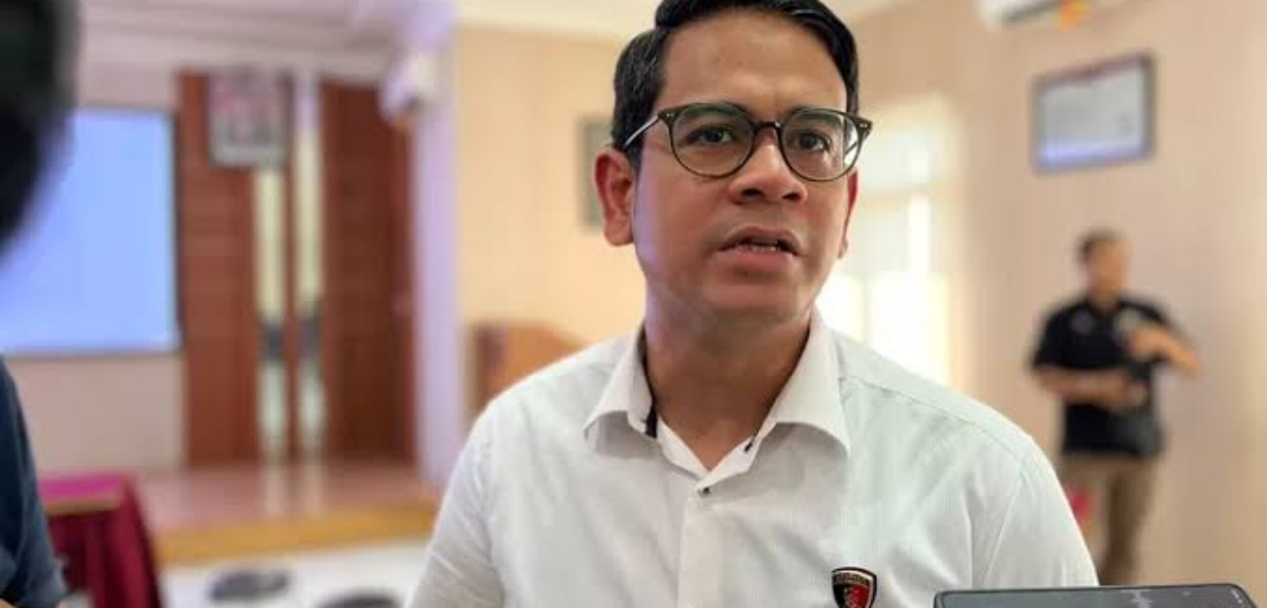 Demo Ricuh di Semarang, Sejumlah Mahasiswa dan Polisi jadi Korban