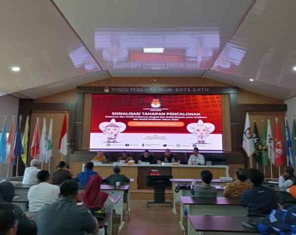 Dihadiri Seluruh Pimpinan Parpol, KPU Kota Batu Sosialisasi Pedoman Teknis Pemeriksaan Kesehatan