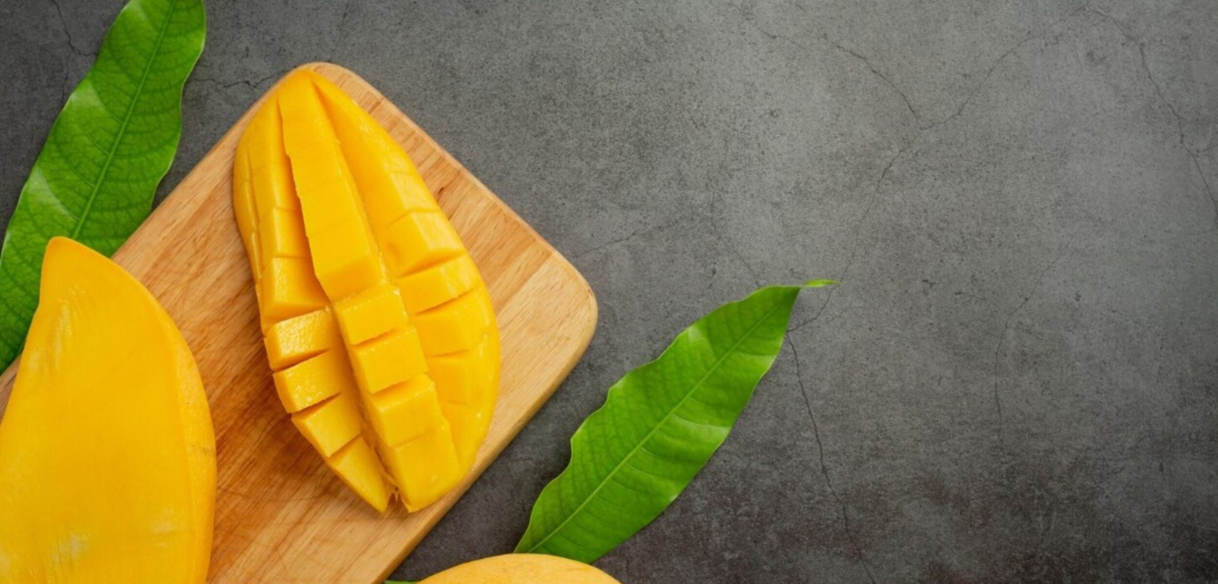 Tak Hanya Buah, Daun Mangga Juga Bermanfaat bagi Kesehatan! Apa Saja?