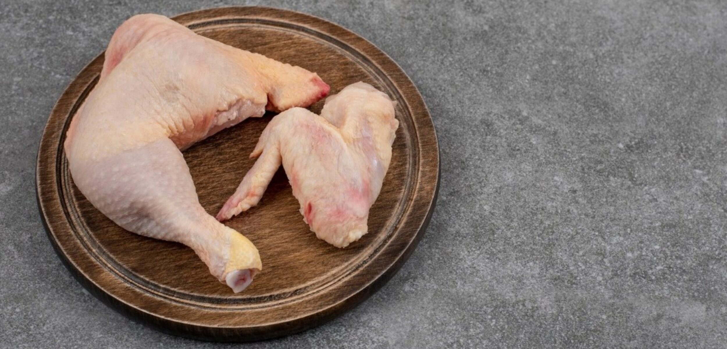 WhatsApp Image 2024 08 30 at 12.05.47 PM 1 Ilustrasi daging ayam kampung (Freepik)