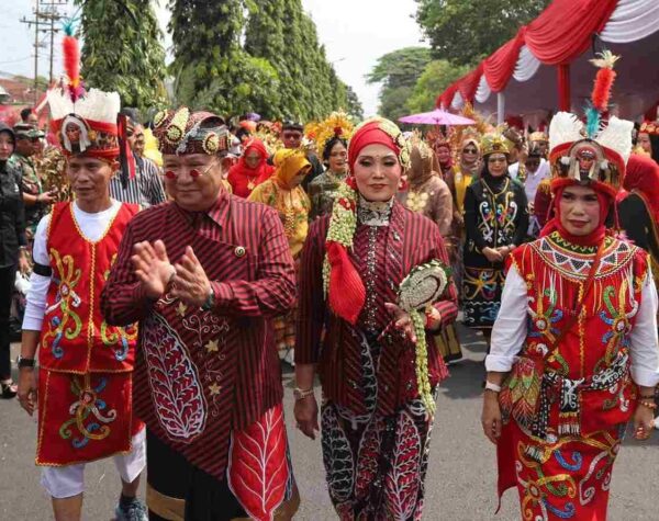 Kemeriahan Karnaval Budaya di Jember, Bupati: Melestarikan Budaya Nusantara