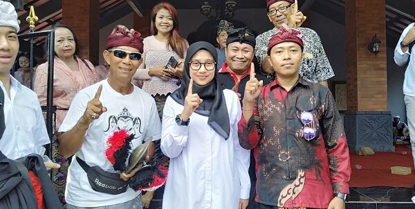 Alasan Warga Umat Hindu di Banyuwangi Siap Menangkan Ipuk-Mujiono