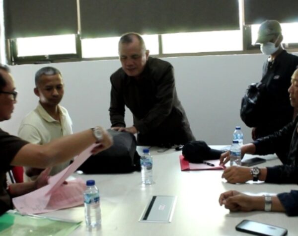 Sempat Buron, Pengacara Guntual Ditangkap